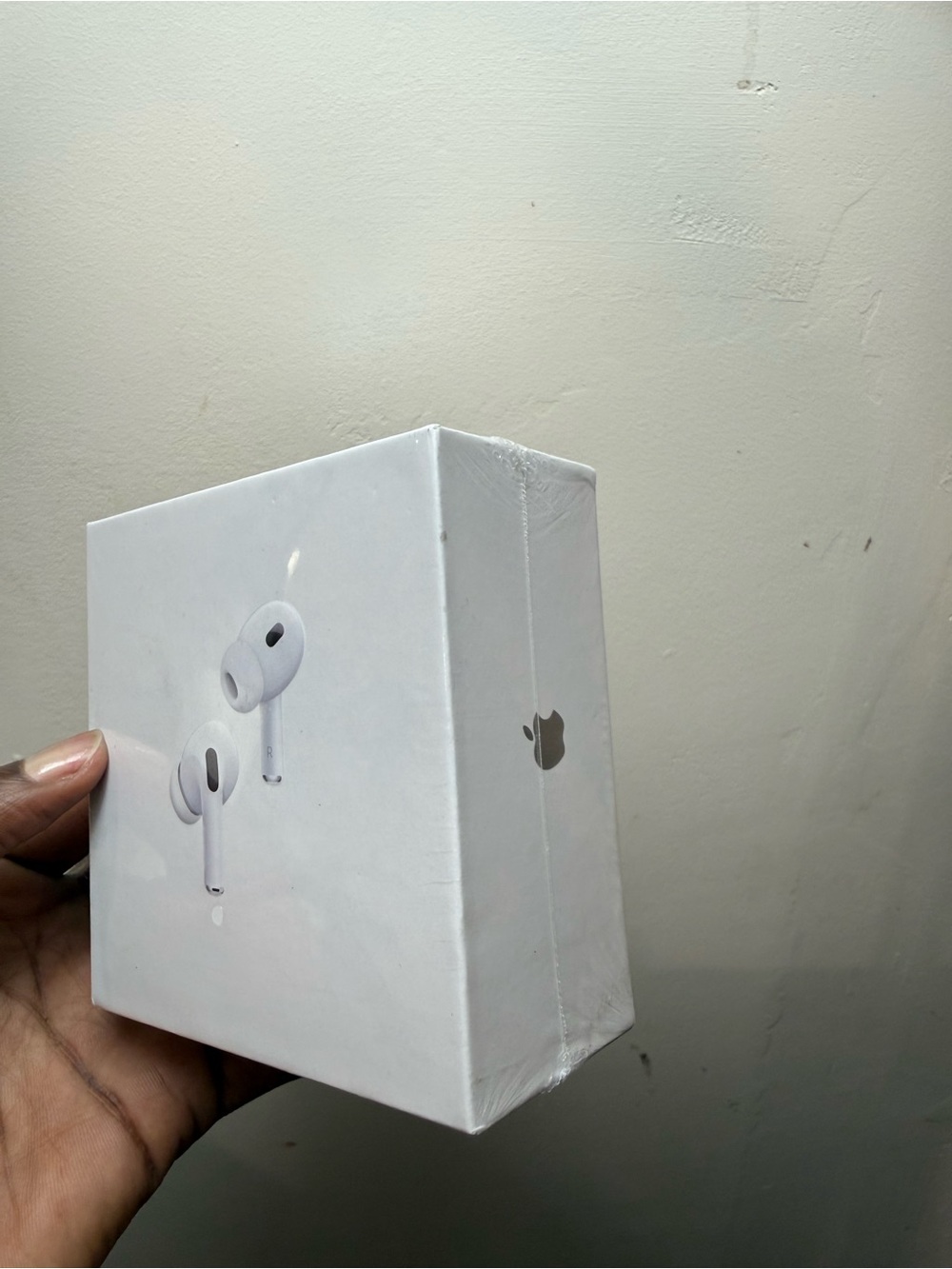 Apple AirPods Pro (White) Wireless Noise-Cancelling Earbuds